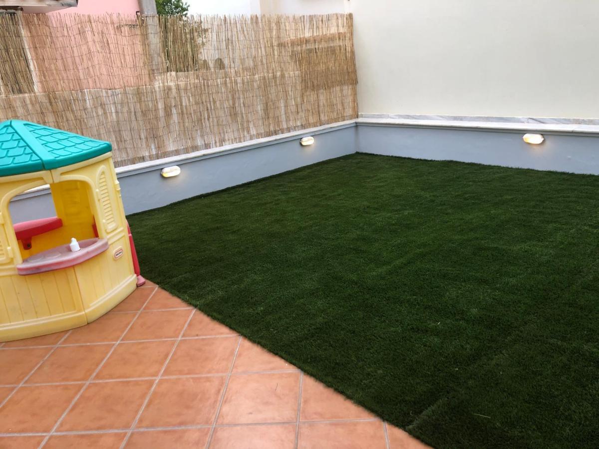 Dreamy Studio With Private Garden Athens Ngoại thất bức ảnh
