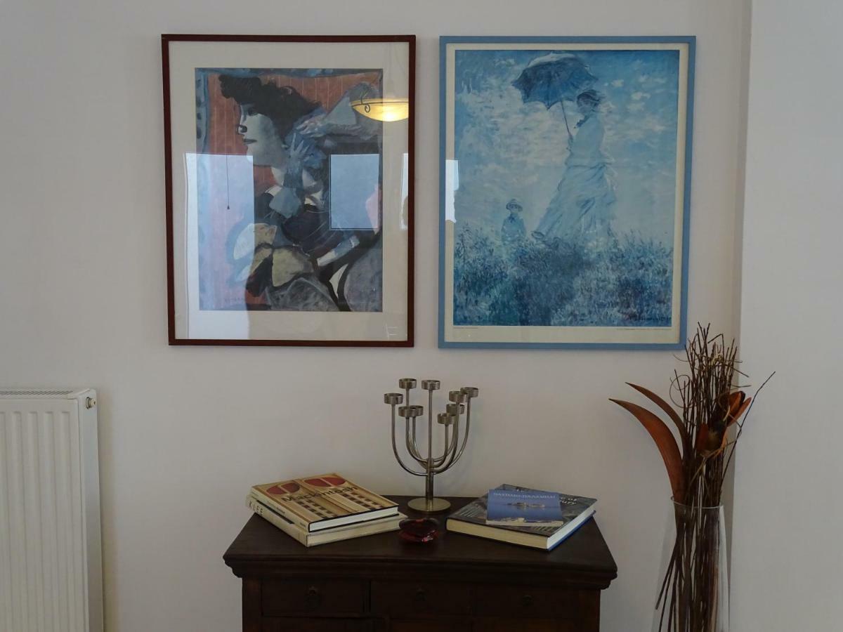 Dreamy Studio With Private Garden Athens Ngoại thất bức ảnh