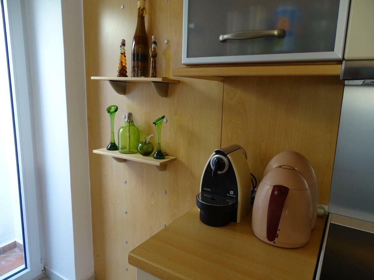 Dreamy Studio With Private Garden Athens Ngoại thất bức ảnh